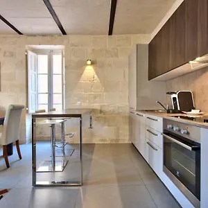 Apartament Vallettastay - Orangerie Two Bedroom 402, Valletta